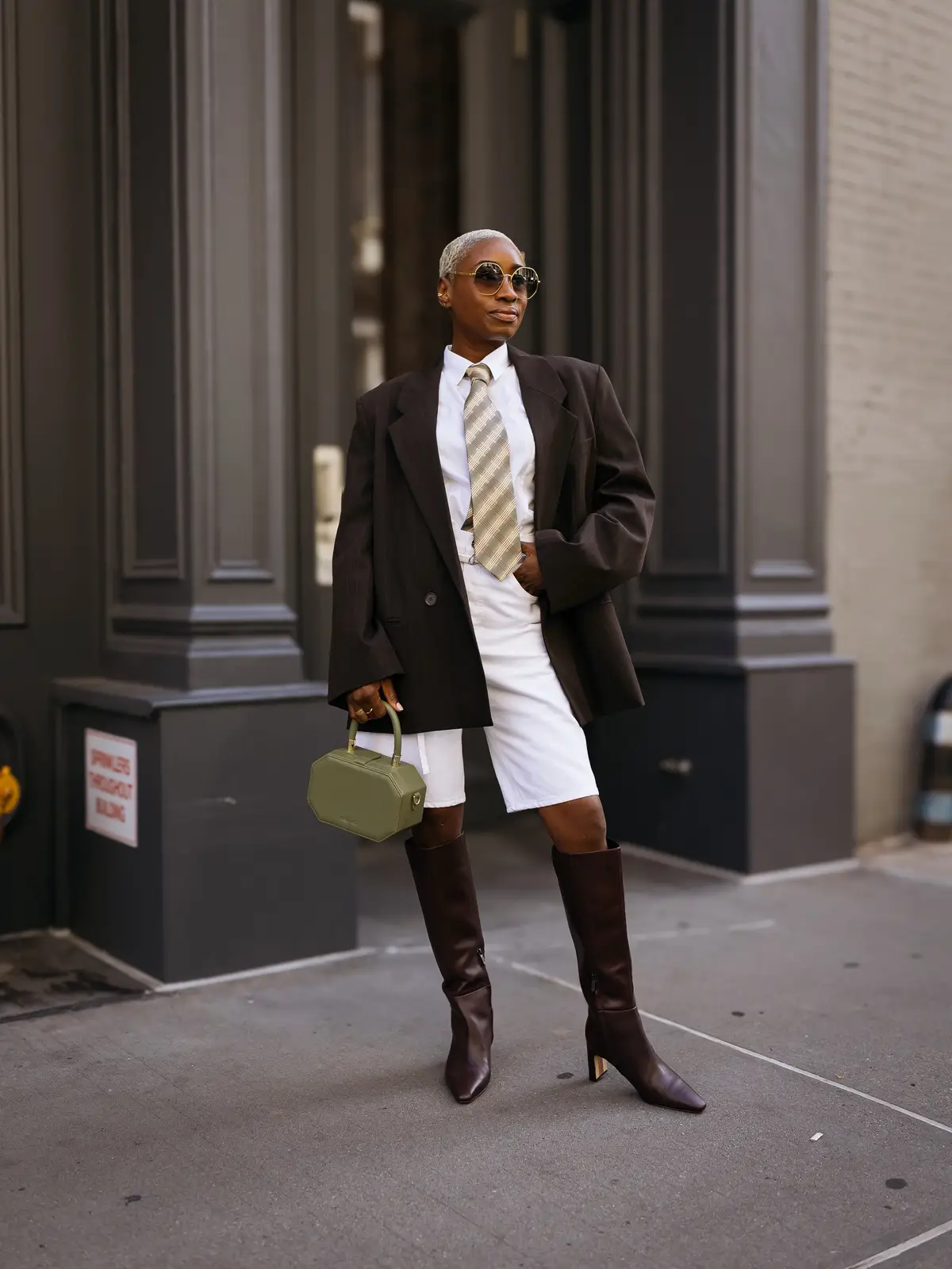 #bermudashorts #whiteafterlaborday #falloutfitideas 