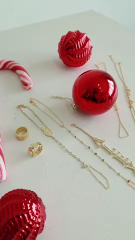 The most perfect gifts this holiday season>>>