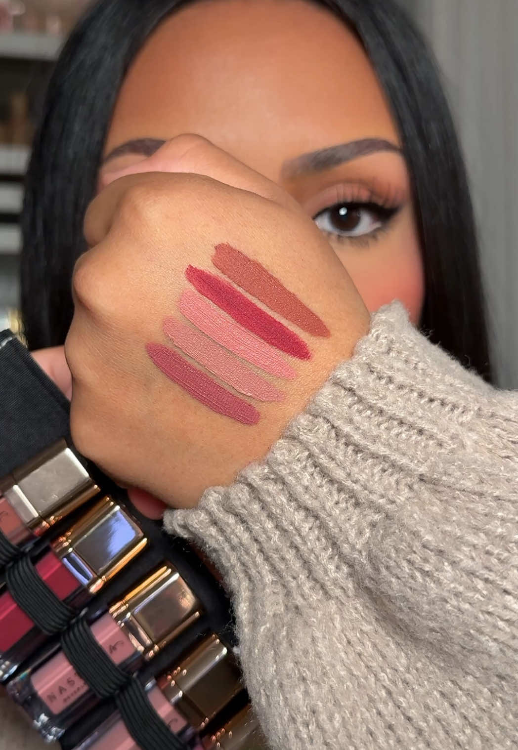 mini lip velvet set! one my fave lip product now in mini’s — so many stunning color options! #lipvelvet #anastasiabeverlyhills #mattelips #redlips #tiktokshopcreatorpicks 