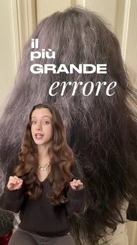 Se non usi il #leaveinconditioner perché pensi ti appesantisca i capelli… è perché non hai ancora trovato quello giusto per te!🎀🧴 #leavein #hairtips #balsamosenzarisciacquo 