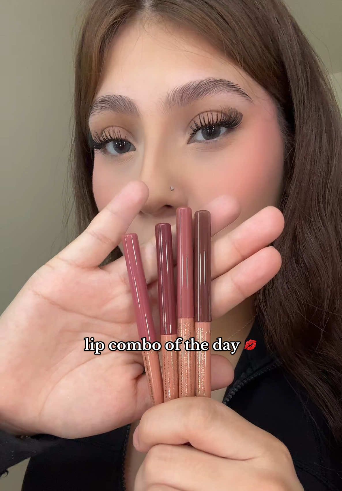 i love a cute natural lip combo moment 💖 -  @loréal paris usa #lipcombo #grwm #makeup #fyp #erikaavalos 