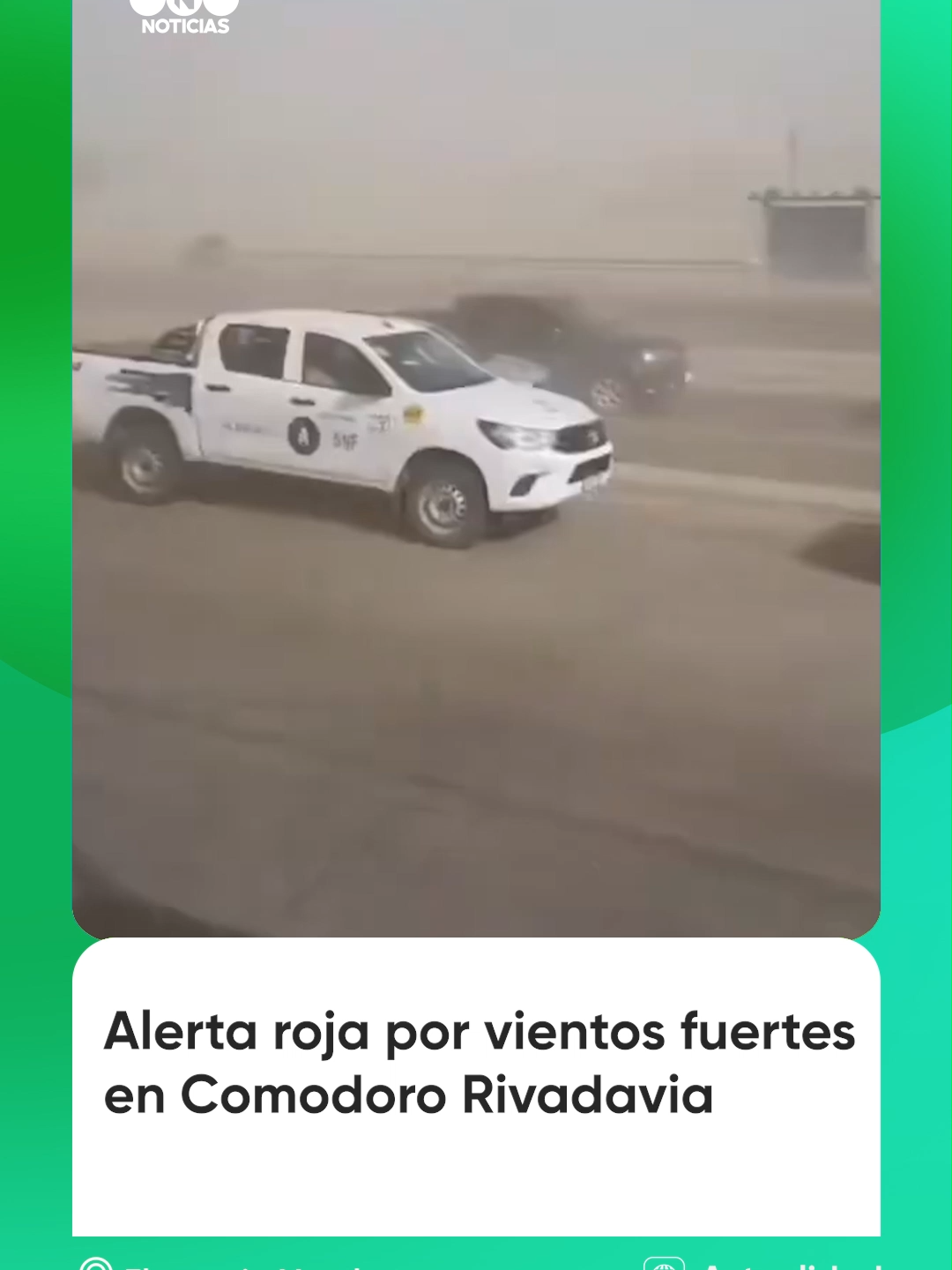 🚨 ALERTA ROJA EN COMODORO RIVADAVIA🚨 El viento fuerte azota la ciudad con ráfagas que alcanzan los 150 km/h 💨🌬, dejando un saldo de techos volados, árboles caídos y animales asustados buscando refugio. En paralelo, Manantiales Behr y la zona de Diadema también reportaron ráfagas superiores a los 215 km/h, con un promedio sostenido que en algunos sectores superó los 130 km/h.