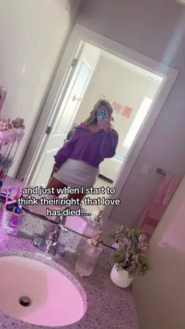 omer's biggest fan❤️‍🔥 #fyp #purdue #basketball #israel #omermayer 