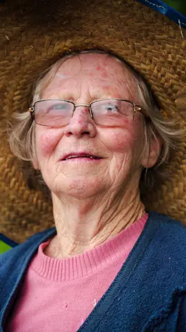 Íris Schumann, 79 anos.