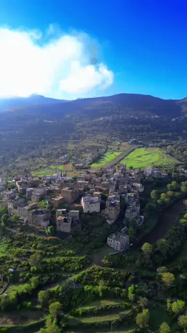 اروع المناظر الطبيعية في مدينة اب.                      #اليمن #متابعه_ولايك_واكسبلور_مشاركه #tiktokindia #viraltiktok #fy 