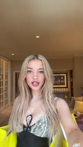 #girls #fyppop #grwm #makeup #dance @Supergoop 