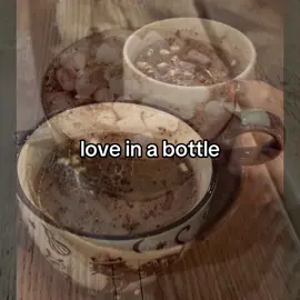 didn’t see the love in a bottle trend with hot chocolate which disappoints me hot chocolate is top 5 drinks 🤤 #fyp #foryoupage #xyzbca #trend #hotchocolate 