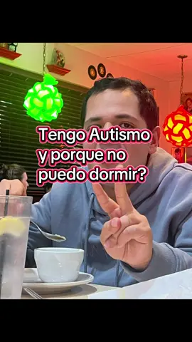 Una ocasion pasaron 3 noches seguidas sin dormir, cambia la dinamica familiar y todos sufrimos, hemos utilizado diferentes metodos como suplementacion, rutinas estrictas como apagar toda luz y movimiento en casa, arreglar sus probkemas gastrointestinales y es lo q ha funcionado mejor. Gracias Dios que ya son casi nulos los desvelos. Uso de Melatonina, baños calientes,paseos en carro ....  #autism#fyp#sensory #nopuedodormir #melatonin 