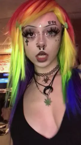 tekashi if he were a weird girl on the internet #fyp #altgirl #emogirl #gothgirl #alttiktok 
