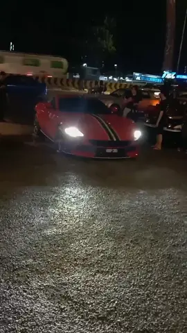 Roma after rain 🌧️😍  #fyp  #togeyakualalumpur  #ferrariroma  #carshow  #carsoftiktok 