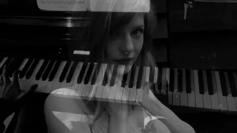 لا لا تغيب بشوفتك #لالاتغيب#عباس_الاسحاقي #ضاحي_الاهوازي #اكسبلورexplore #تصميم_فيديوهات🎶🎤🎬 