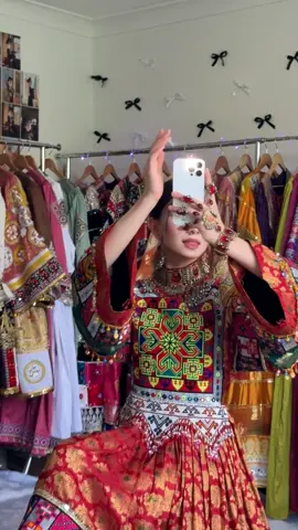 آهنگ پشتو 🤭🫠❤️‍🔥🌘#viraltiktokvideos✅ #fashiontiktok #viralvideo #viralvideo #viralvideo @saqafatcollection 