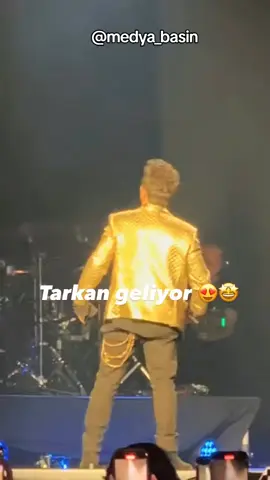 İstanbul'da Volkswagen Arena'da hayranlarıyla buluşacak olan Tarkan, konser tarihlerini sosyal medya hesabından duyurdu. Heyecanını takipçileriyle paylaşan ünlü şarkıcı, 16-17-20 ve 23 Ocak tarihlerinde sahne alacak #tarkan #gündemdekiler #magazintiktok #reklamdeğil #sosyalmedya @medya_basin⭐🌀⭐