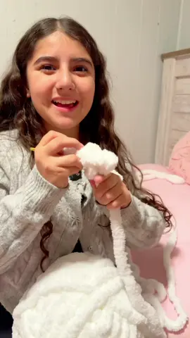 Always be greatful lesson for kids with Elizabeth and briceida #fyp #viral #elizabethandbricieda #foryoupage #educational 