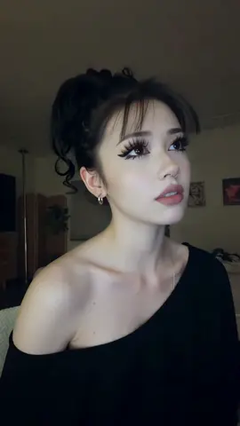 you’re no good for me #altgirl #alternative #gothgirl #alttiktok #me 