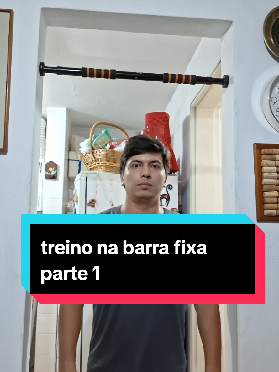 #creatorsearchinsights  treino na barra fixa na porta parte 1  #treinonabarra #treino #barrafixa #foryoupage 