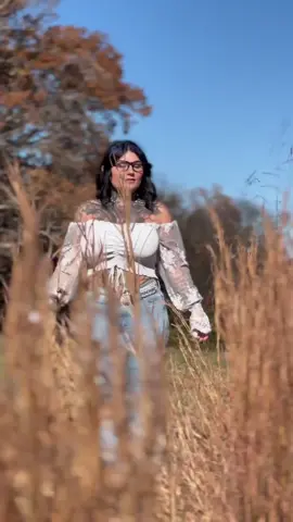 Alternative Southern Belle #tattooedcowgirl #outlawcountry #yallternative #wranglers 