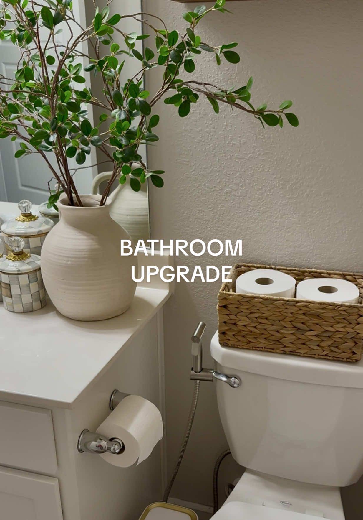 You can use this for so many things ,rinsing, cleaning, freshening up, even helping with potty training or cleaning the toilet. It’s strong, super easy to install, and way more useful than you think. #tiktokshopfinds #bathroomessentials #tiktokshopblackfriday #homeupgrade #amazonfinds