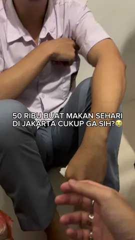 Kalo ga dapet sidejob pasti dibantu adek gua #pembesihwajah #bebasdaki #faciallotionseger #fyp #foryoupage 