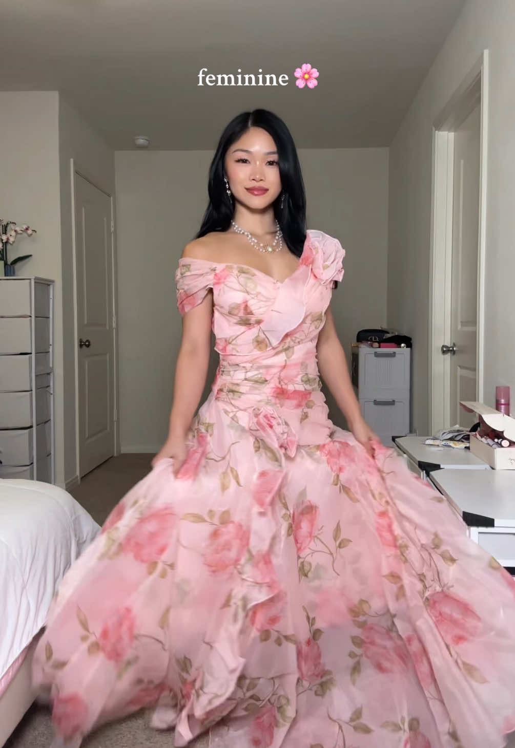 The quality is better than some designer brands 😍 Use code “PJBET15” for $15 off bellabarnett.com! 💕 @Bella Barnett #bellabarnett #affordableluxury #fashion  #promdress #eveninggown 