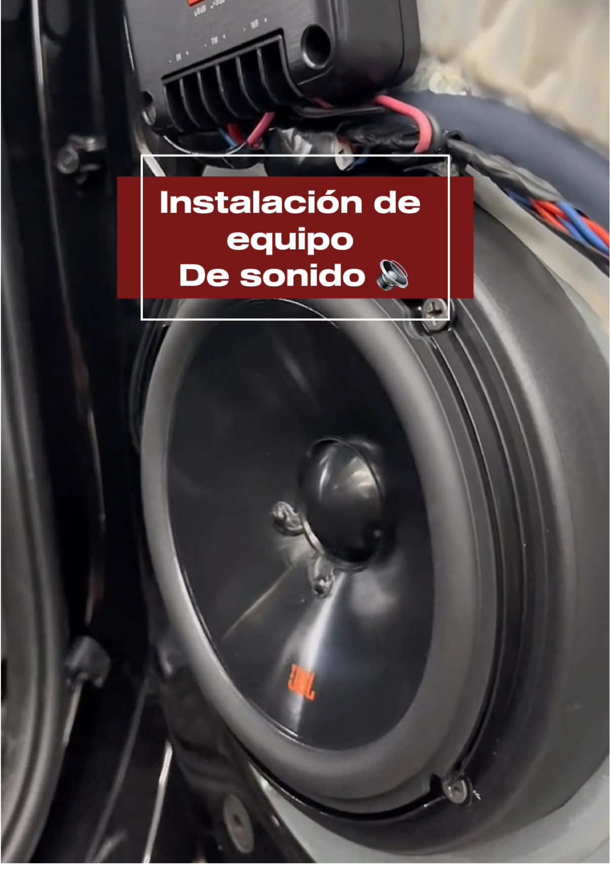 ACTUALIZA El SONIDO DE TU VEHÍCULO CON NOSOTROS!!! 🔉Subwoofer amplificado JbL de 8
