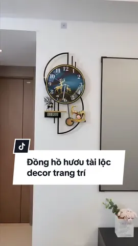 Đồng hồ hươu tài lộc decor trang trí phòng khách#muataitiktokshop #thuhaifreeship #wwwmindecor #xuhuongtiktok #donghotreotuong 