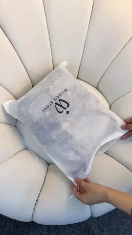 Siap siap mau lounching produk baru #promomakanharian #promoguncang1212 #taswanita #lounching #fyppppppppppppppppppppppp 