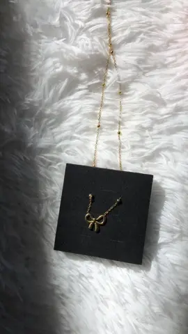 Bow pendant necklace mga ante ko mima naka sale ngayon☺️ sonrang ganda at mura pa❤️ #bowpendant #necklace #fyppppppppppppppppppppppp 