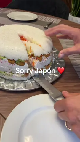 Pastel de sushi 😋 #sushi #japon #pastel #humor #parati 