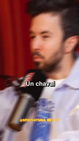 💰🛢️ Joven millonario del petróleo.