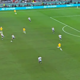 نبدااااو بأحسن من لمس الكرة ⚽️ . . #كرة_قدم #ميسي #football #balloon #tikitaka 