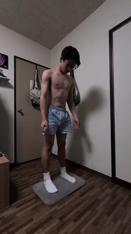 Best day =leg day ကမှ တကယ်  ကောင်းချက်ပဲ (ဒီလောက်မိုက်တဲ့ leg day ကိုမဆော့ ပဲ skip တဲ့သူတွေဘာလို့လဲ ) Day 24 #bodytransformation #legday#fyp #homeworkout 