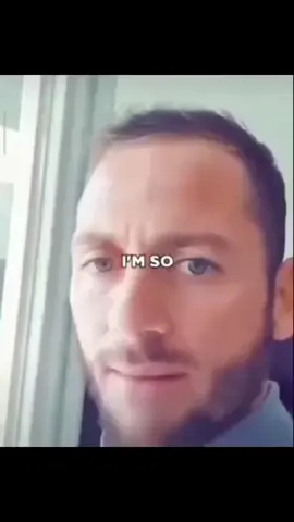 This has to be one of the best pranks ever. I’ve watched it a hundred times and I still laugh like it’s the first time. 😂