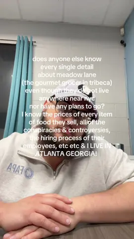 i couldn’t even afford to shop there if i wanted to 🛒 #meadowlane #nyc #tribeca 