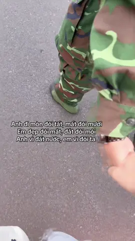 Anh vì đất nước, em vì đôi ta… #trungdoan66_eahleo#hauphuong24_26💚👮#hauphuongvungchac#tinhyeunguoilinh#yeuxa  