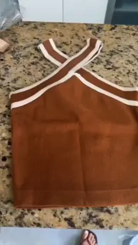 🛍️ tops Tricot modal femininos elegantes, streetwear com listras monocromáticas, camis fino, moda verão, novidade 🛒 Compre aqui 👇👇👇 https://s.shopee.com.br/4AsDGYvnqx (copie e cole o link no seu navegador) ⚠️ *Promoção sujeita à alteração de preço e estoque do site* #shopee #shopeevideos #top #toptricot 