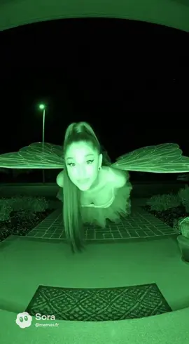 Hold space with @arianagrande #arianagrande #holdingspace #defyinggravity #wicked #gravity 