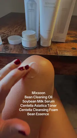 Tap to shop + Add to Cart Save this routine for tomorrow morning #creatorsearchinsights #mixoonbeanessence #skincare #BeanEssence #CleanGirlSkincare  @mixsoon_official @mixsoon_global 