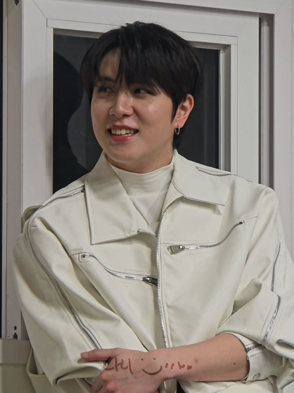 동현이는 항상 귀엽고 진짜 ♡♡♡ #WEi #위아이 #DONGHAN #김동한 #동한 @위아이(WEi) 