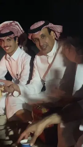 #آه واجض قلبي جضة الممروض لا اونس يدين الكاوي  جضت اللي وطى بالرجل حيه ما درى والقدم واطيها يا أتلع الجيد ما ترحم ولا انتب ياقليل المروه تاوي  مادريت ان عيني من فراقك دمعها بالخفا محفيها مايعرف الهوى ألاّ نمر بن عدوانِ ودغيّم الظلماوي ‏وقت يوم الهوى سلعه وكلٍ في نفيس الثمن يشريها #foryou #اكسبلورexplore #fyp @هادي بن جابر @شايع العيافي @مـسعود بن شعفول | Masou @راشد الجزوى @حمد الطويل المري @نادر الشراري الحساب الرسمي @سلطان العويسي @محمد الخوار @ياسر الوهيبي 