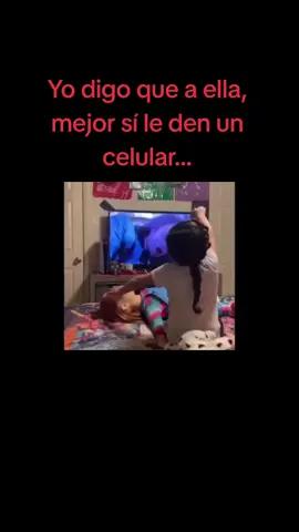 Hay veces en la vida, que un celular, es mejor que cualquier cosa... #mejordenleuncelular #chuky #chukyelmuñecodiabolico #elmuñecodiabolico #laniñavodu 
