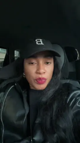 L’homme choisit la femme qui lui rend la vie plus facile presque jamais celle qu’il aime.Alors faites en autant.#guineenne224🇬🇳 #visibilité 