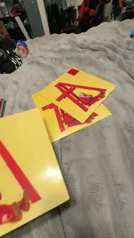 Guys I think I have a problem😅#billieeilish #eilishperfume #eilish@BILLIE EILISH @FINNEAS 