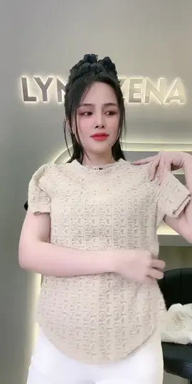 Áo cổ tròn siêu hách dáng u mê 