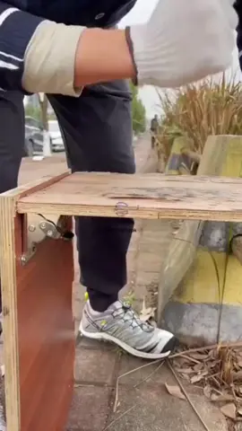 90-degree self-locking folding hinge # folding table hinge # folding table hinge fixation masterpiece # practical tool#fyp#goodthings #foryou #tiktok 