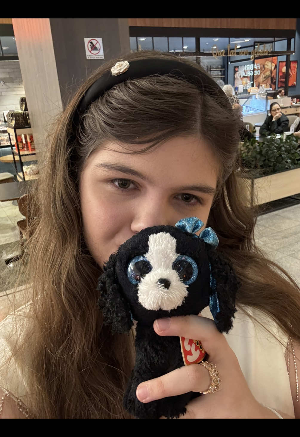 Se você se identifica, eu lhe desejo melhoras e toda felicidade do mundo #trauma #saudemental #triste #abusofamiliar #tept 