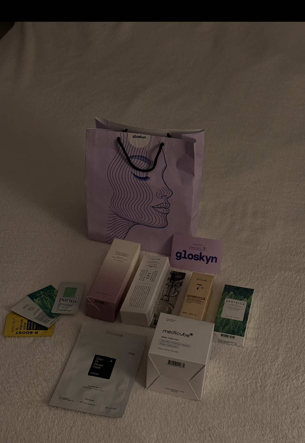 Haul y restock de skincare coreano!🤍🤍  toodo lo conseguí en @gloskyn ✨ #haul #koreanskincare #koreanskincarehaul #skincarecoreano #restock 