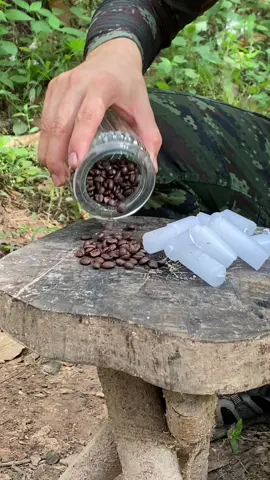 เหลือเชื่อ‼️แค่3นาทียุงหายเรียบ ไม่ต้องจุดยากันยุง🦟 #จ่าดอม #ไอเดีย #การเอาตัวรอด #ป่าธรรมชาติ #กลางแจ้ง 