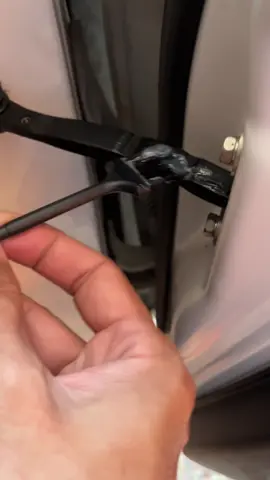 Grease khusus untuk engsel pada pintu mobil, pintu bagasi, spion dll. #greasepintumobil #greasesyntetic #greasebening 