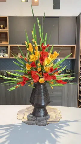 Cắm hoa dơn/ cắm hoa dâng ban thờ #camhoabantho #camhoatuoi #hoadon #camhoatainha #tết2026 